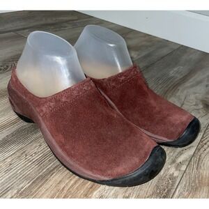 KEEN Burgundy/Red‎ Suede Slip On Clog Mules 7.5
